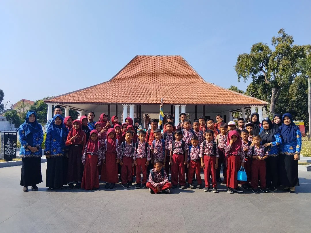 Kunjungan Edukasi Sejarah
